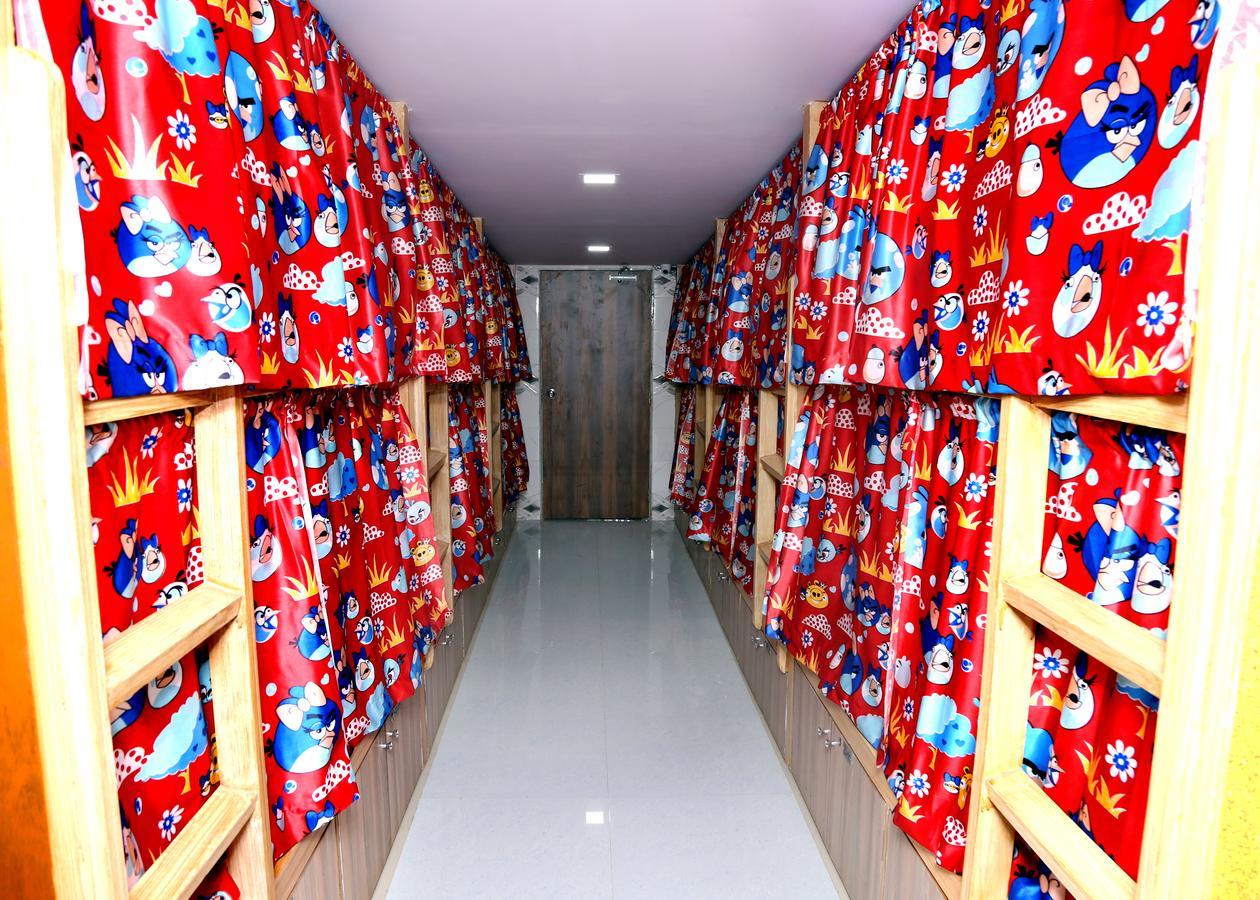 מומביי Delta Dormitory מראה חיצוני תמונה